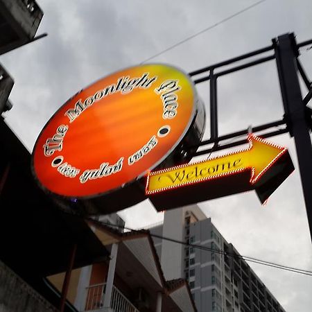 The Moonlight Place Bang Lamung Bagian luar foto