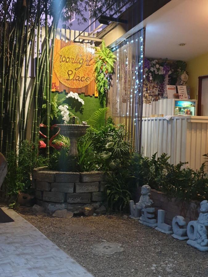 The Moonlight Place Bang Lamung Bagian luar foto